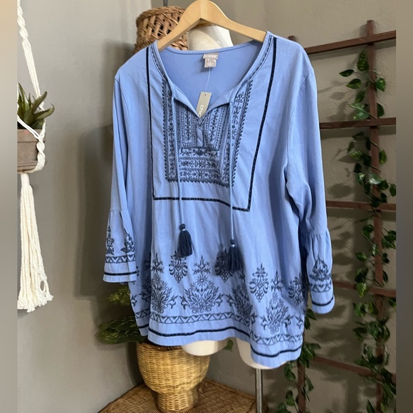 ☑️NWT Chico’s Embroidered Peasant Blouse Tie Tassels 3/4 Bell Sleeve XL 3 - Picture 5 of 9
